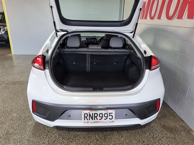 2022 Hyundai IONIQ - Thumbnail