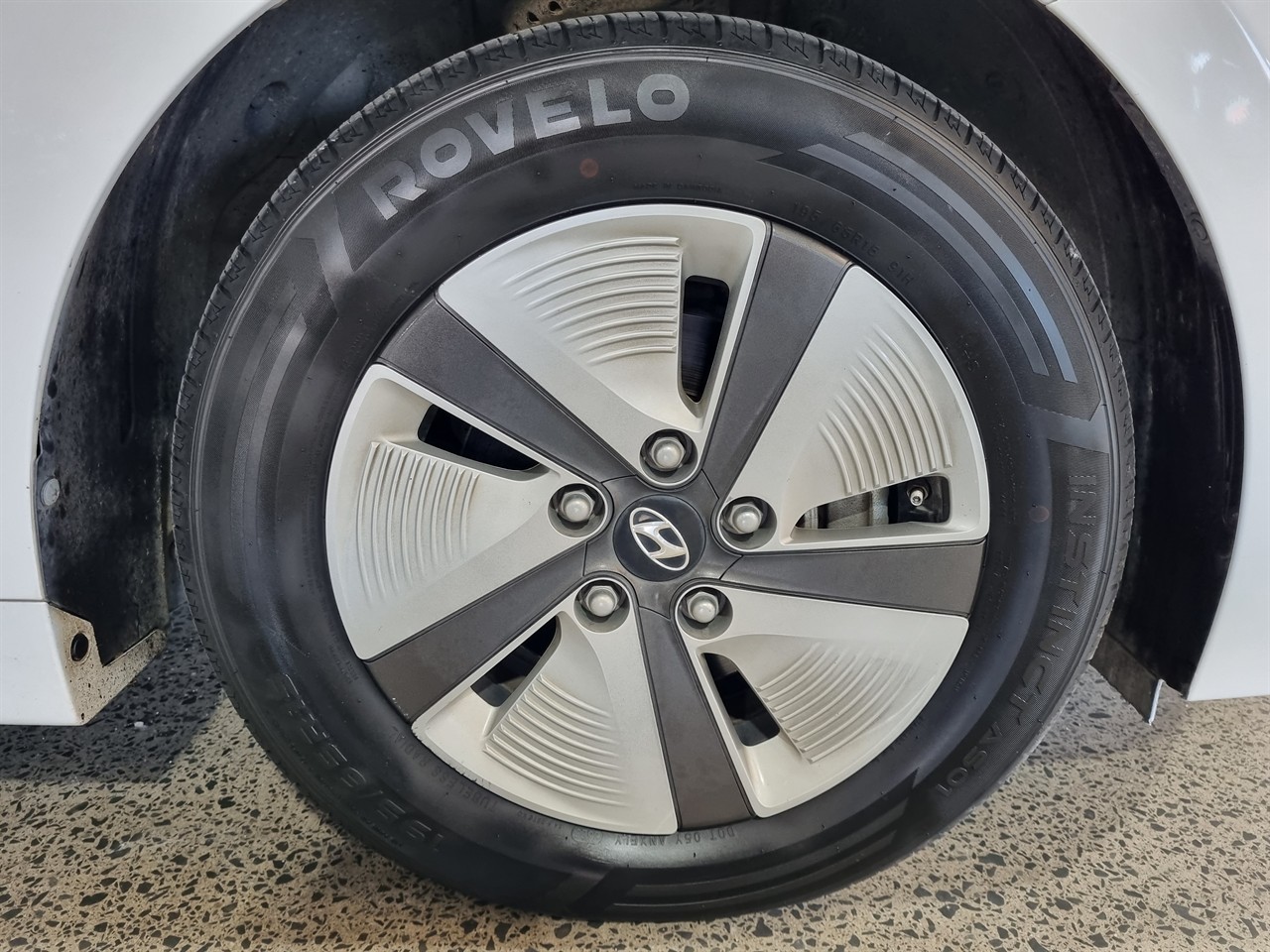 2022 Hyundai IONIQ
