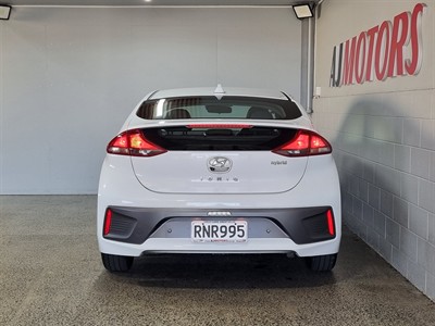 2022 Hyundai IONIQ - Thumbnail