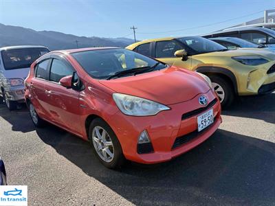 2013 Toyota Aqua - Thumbnail