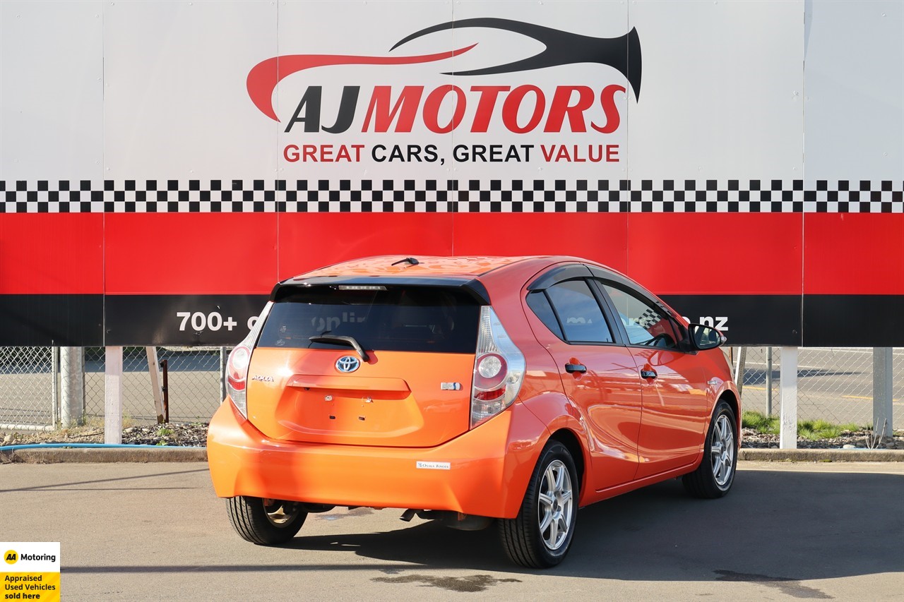 2013 Toyota Aqua