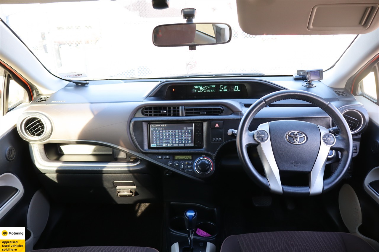 2013 Toyota Aqua