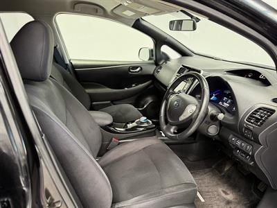 2015 Nissan Leaf - Thumbnail