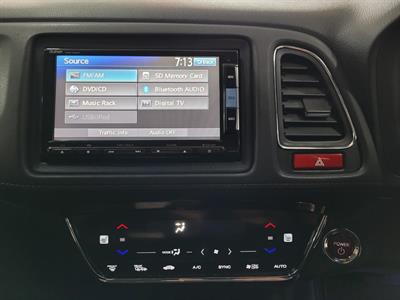 2014 Honda Vezel - Thumbnail