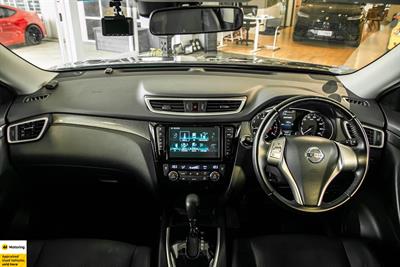 2014 Nissan XTRAIL - Thumbnail
