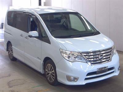 2015 Nissan serena - Thumbnail