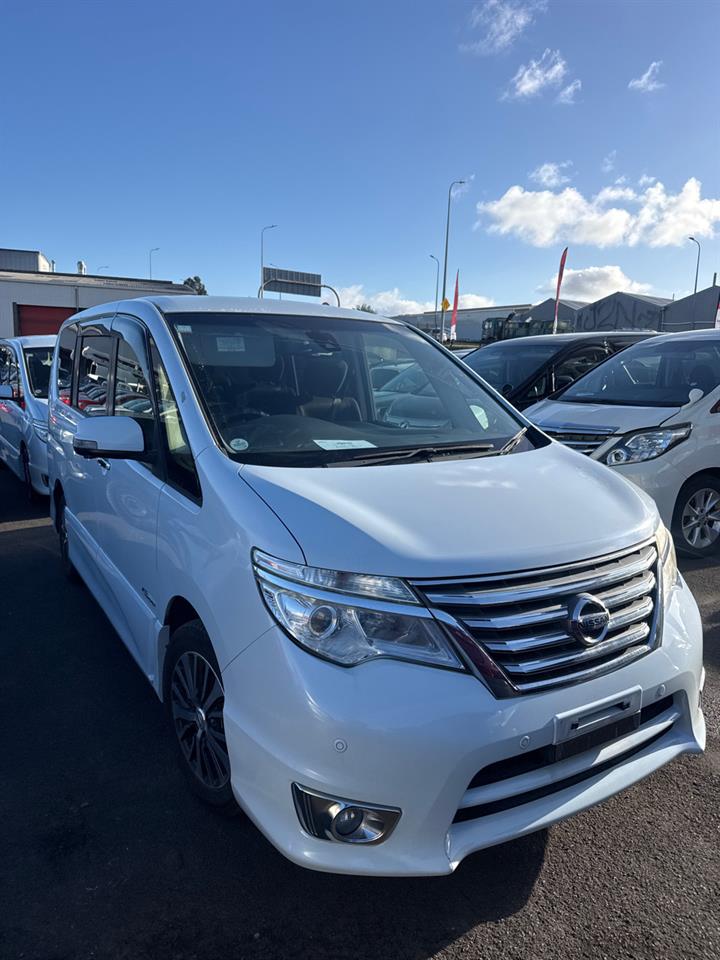 2015 Nissan serena