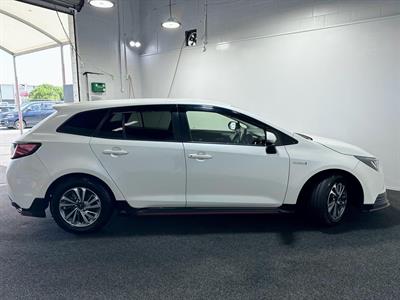 2020 Toyota Corolla - Thumbnail