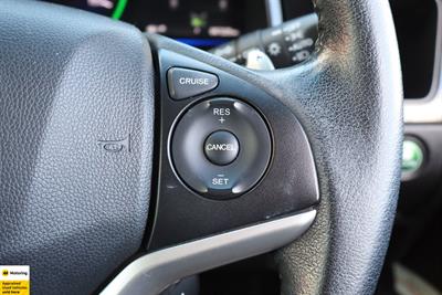 2015 Honda Shuttle - Thumbnail