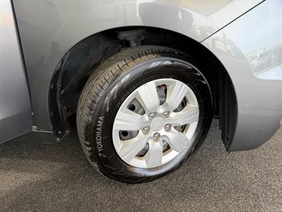 2013 Honda STEPWAGON - Thumbnail