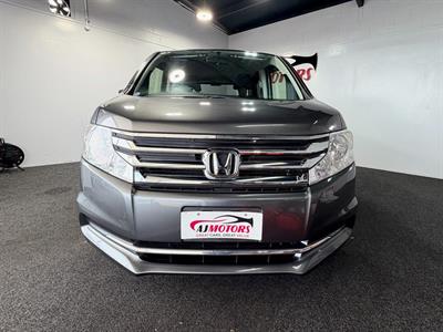 2013 Honda STEPWAGON - Thumbnail
