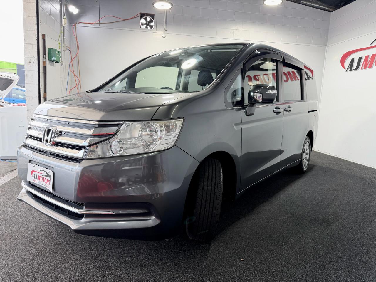 2013 Honda STEPWAGON