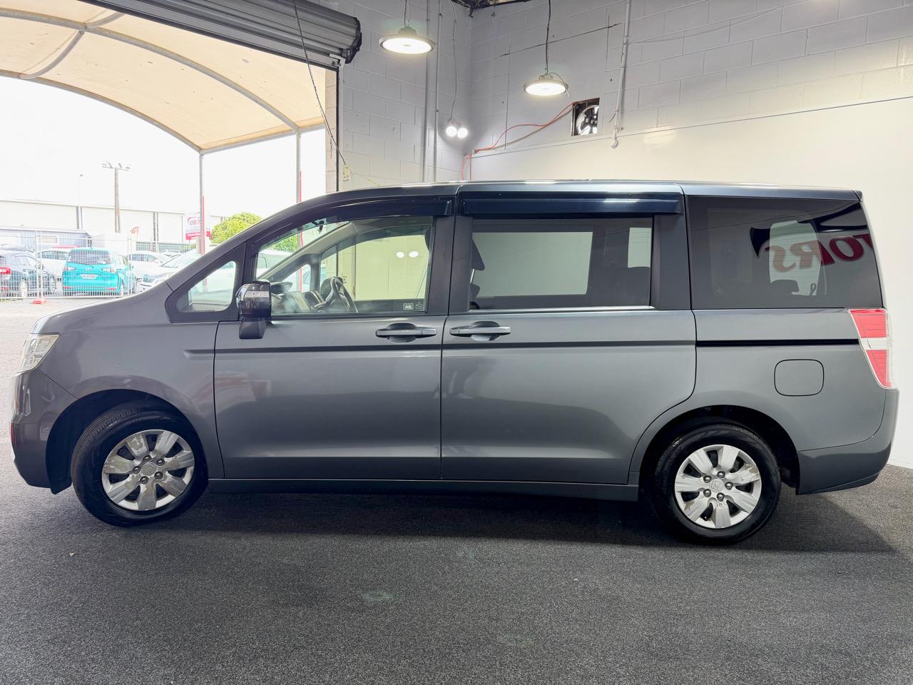 2013 Honda STEPWAGON
