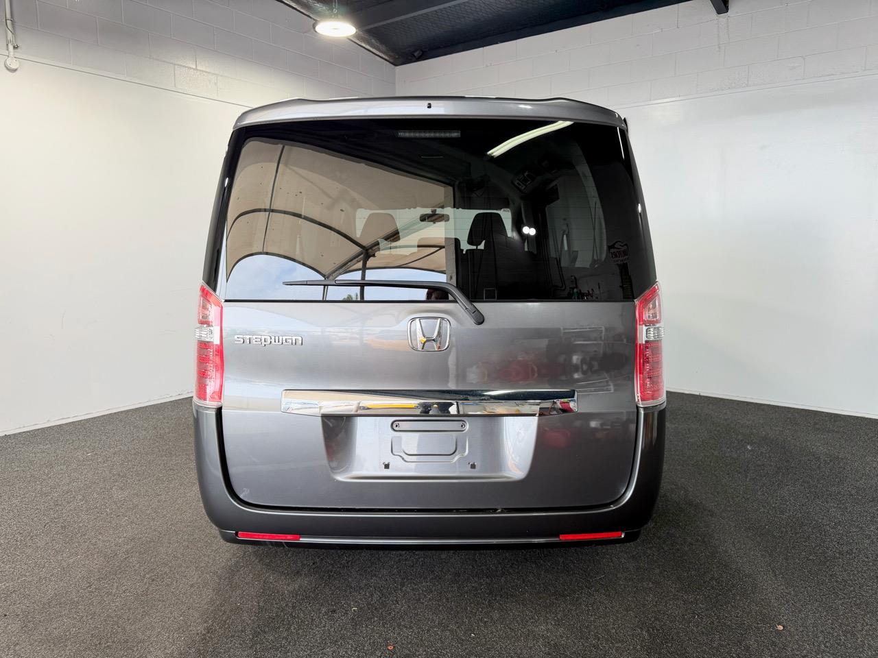 2013 Honda STEPWAGON