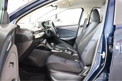 2016 Mazda Demio - Thumbnail