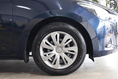 2016 Mazda Demio - Thumbnail