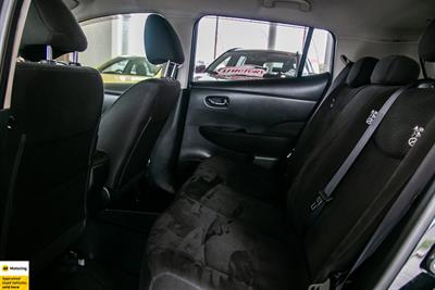 2014 Nissan Leaf - Thumbnail