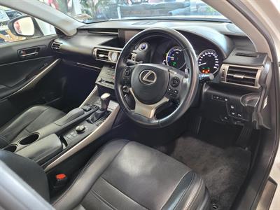 2014 Lexus IS - Thumbnail
