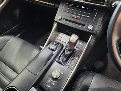 2014 Lexus IS - Thumbnail