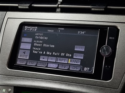 2014 Toyota Prius - Thumbnail