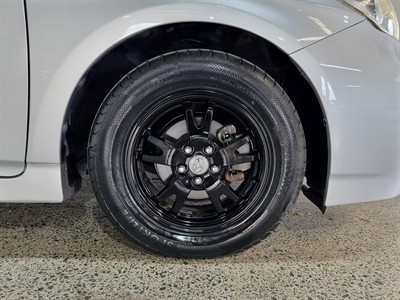 2014 Toyota Prius - Thumbnail