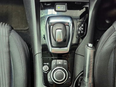 2016 Mazda Axela - Thumbnail