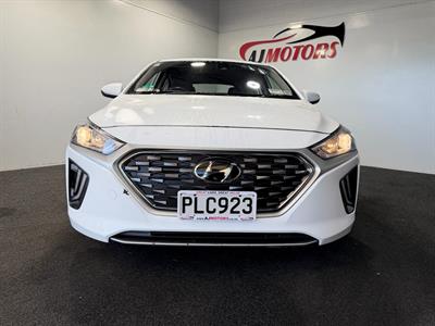 2022 Hyundai IONIQ - Thumbnail