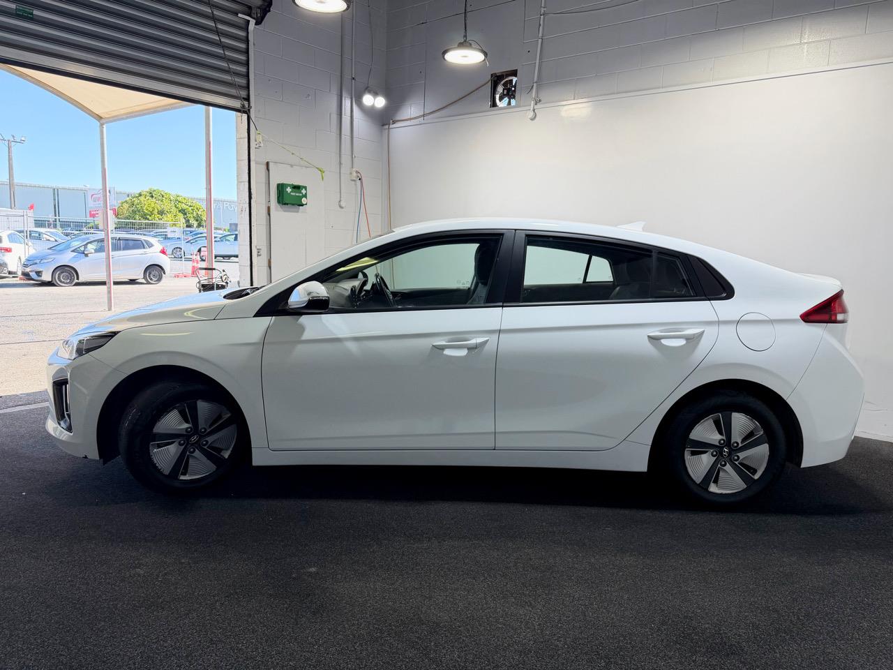 2022 Hyundai IONIQ