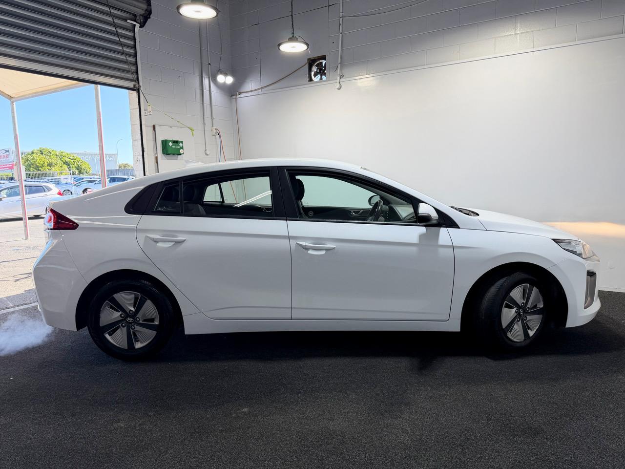 2022 Hyundai IONIQ