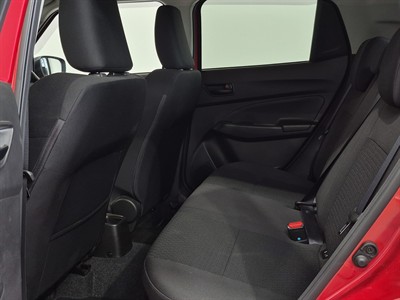2023 Suzuki Swift - Thumbnail