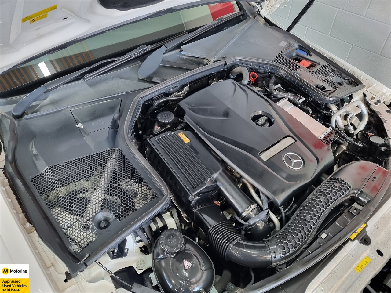 2015 Mercedes-Benz C 180