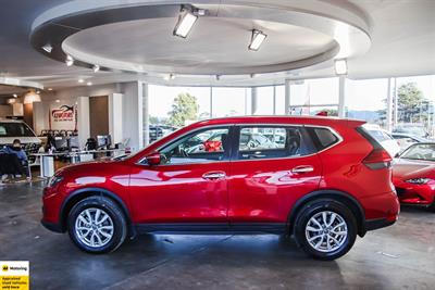 2022 Nissan X-Trail - Thumbnail