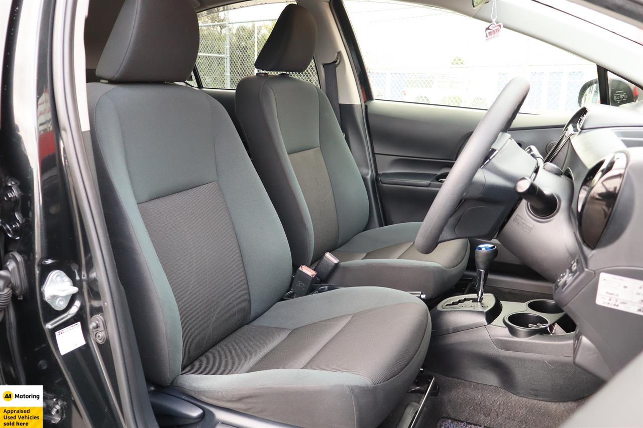 2017 Toyota Aqua