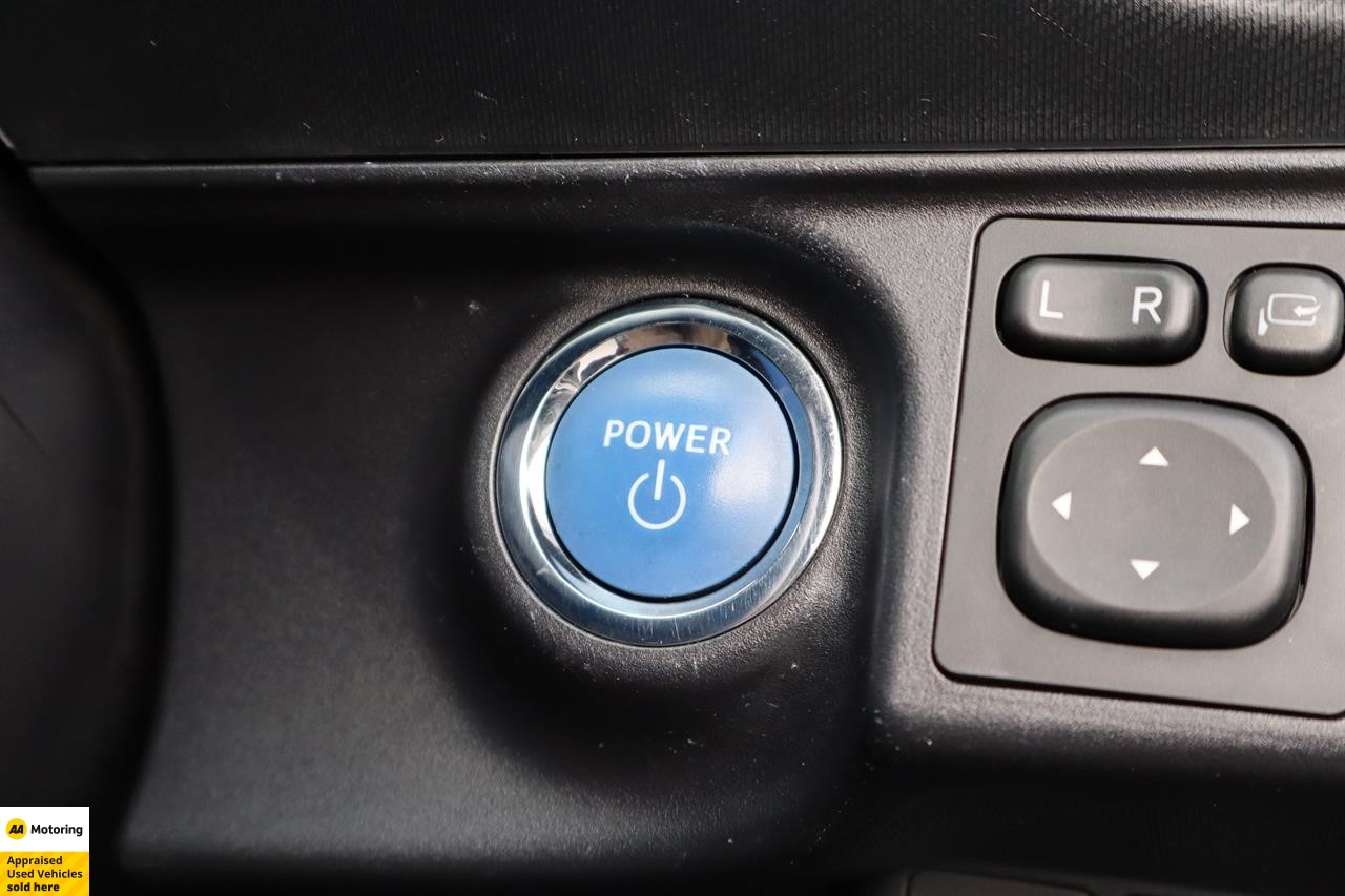 2017 Toyota Aqua