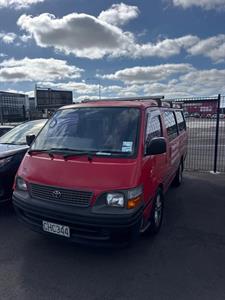 2004 Toyota Hiace