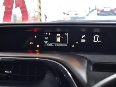 2017 Toyota Aqua - Thumbnail