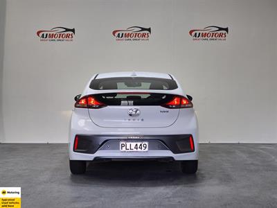 2022 Hyundai IONIQ - Thumbnail