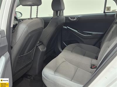 2022 Hyundai IONIQ - Thumbnail