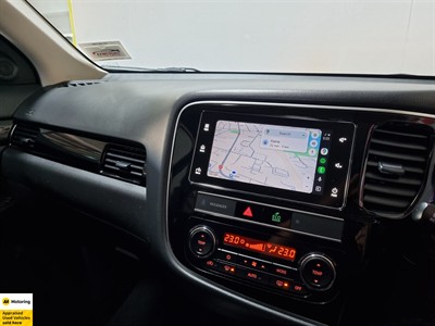 2019 Mitsubishi Outlander - Thumbnail