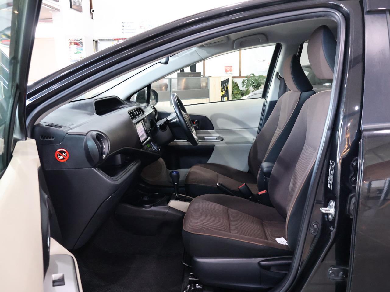 2013 Toyota Aqua