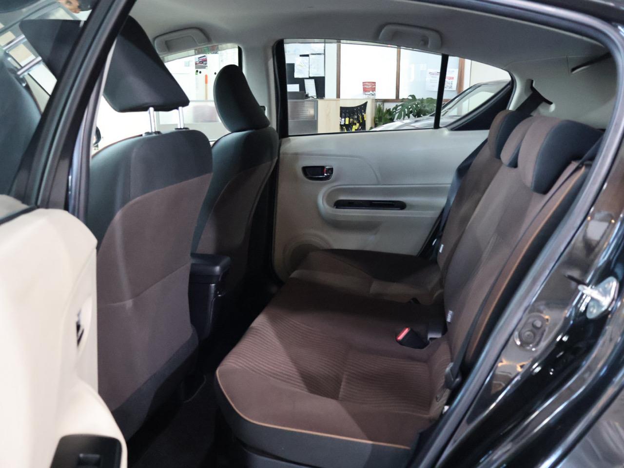 2013 Toyota Aqua
