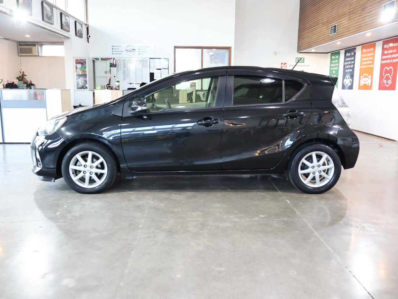 2013 Toyota Aqua