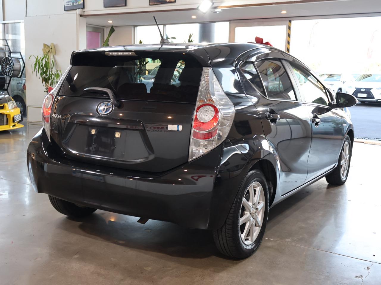 2013 Toyota Aqua