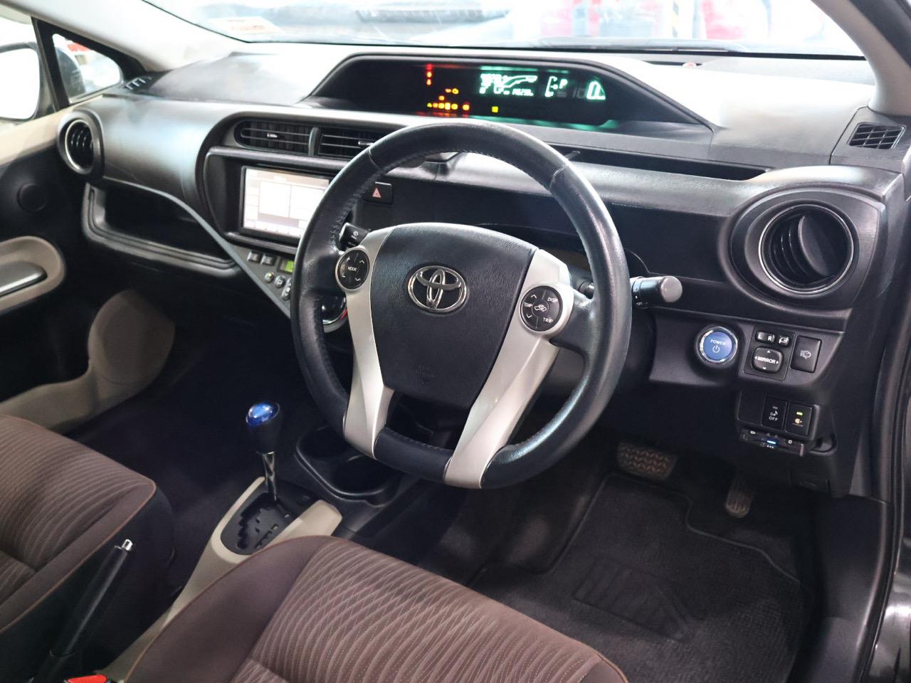 2013 Toyota Aqua
