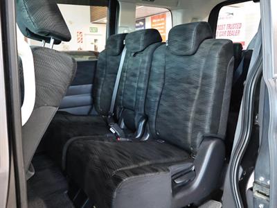 2013 Honda STEPWAGON - Thumbnail