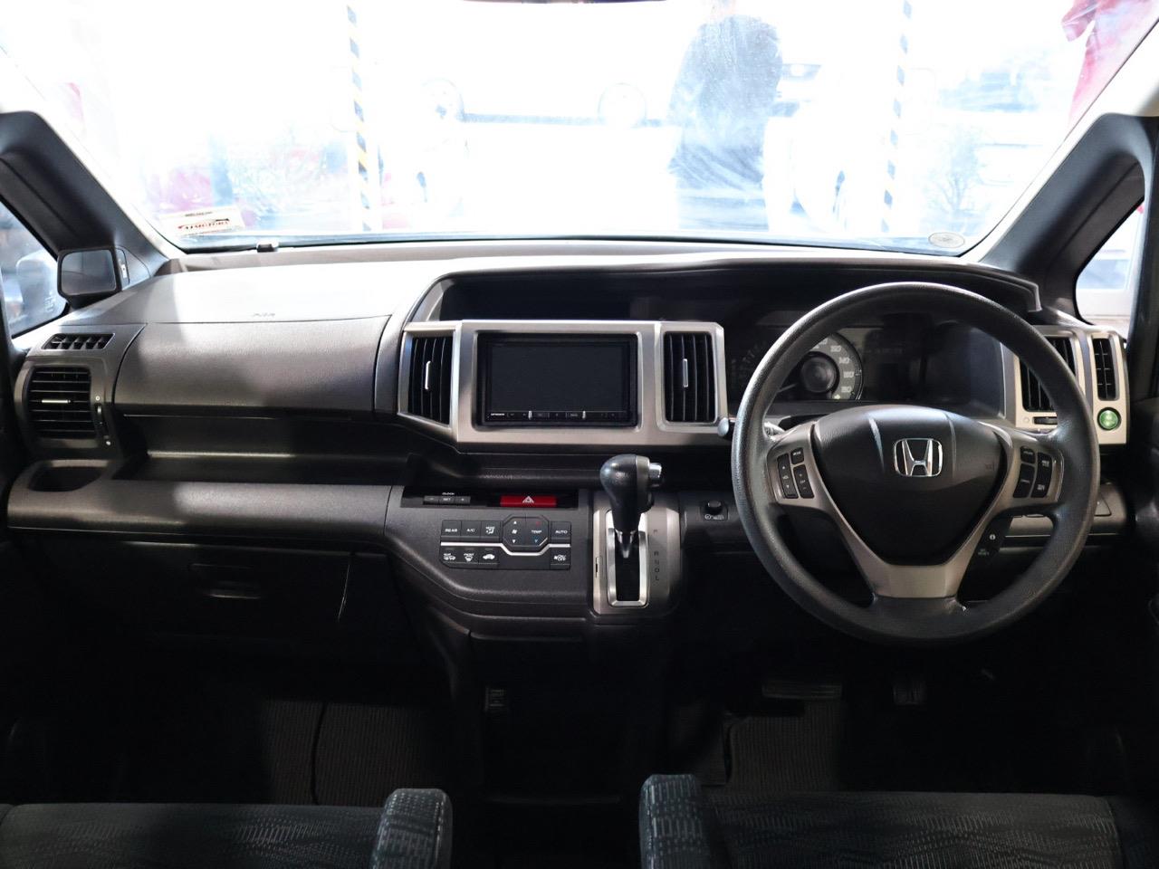 2013 Honda STEPWAGON