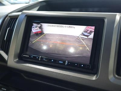 2013 Honda STEPWAGON - Thumbnail
