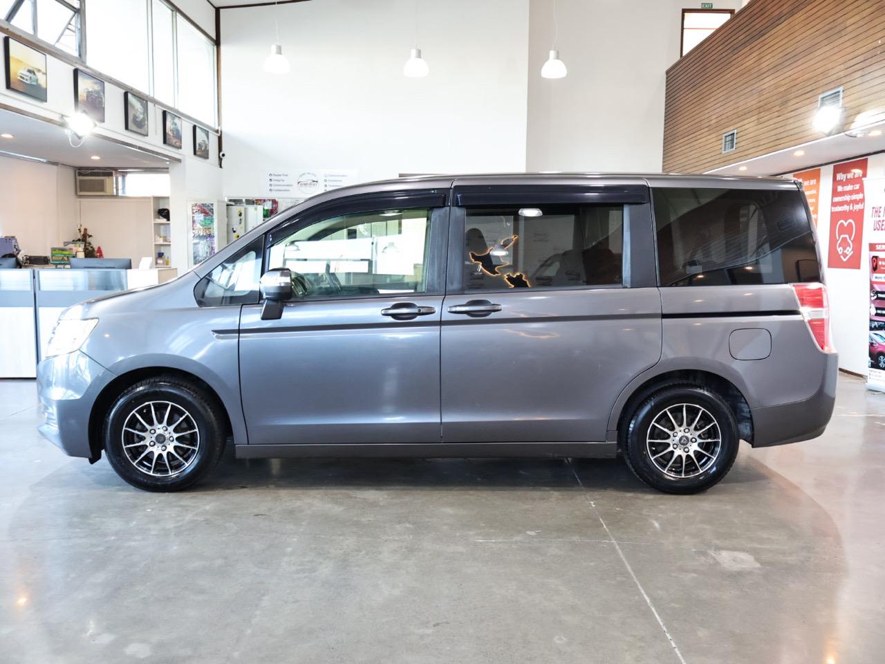 2013 Honda STEPWAGON