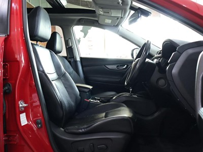 2014 Nissan X-Trail - Thumbnail
