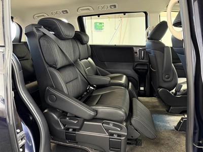 2015 Honda Odyssey - Thumbnail